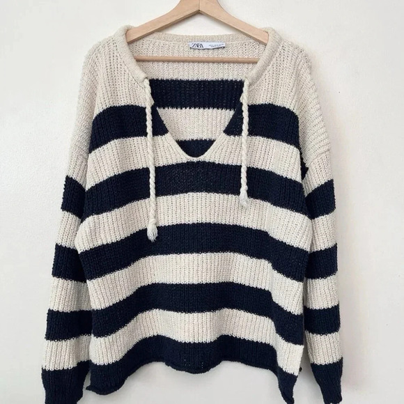 Zara  Womens M Stripes Nautical Oversized Navy White Knit Sweater - Picture 2 of 14